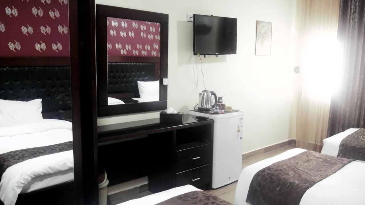Hotel Magic Акаба Екстериор снимка